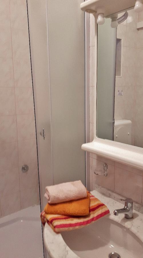 Apartment Luna Vodice Kültér fotó