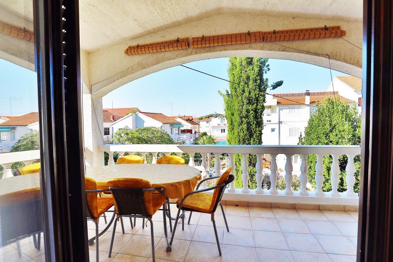 Apartment Luna Vodice Kültér fotó