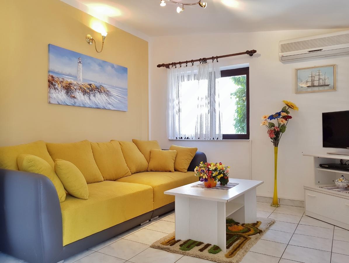 Apartment Luna Vodice Kültér fotó